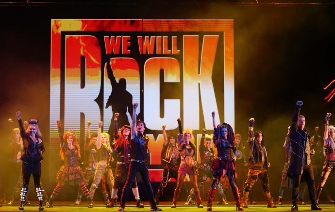 Újra hódít a We Will Rock You musical Budapesten! Jegyek itt!
